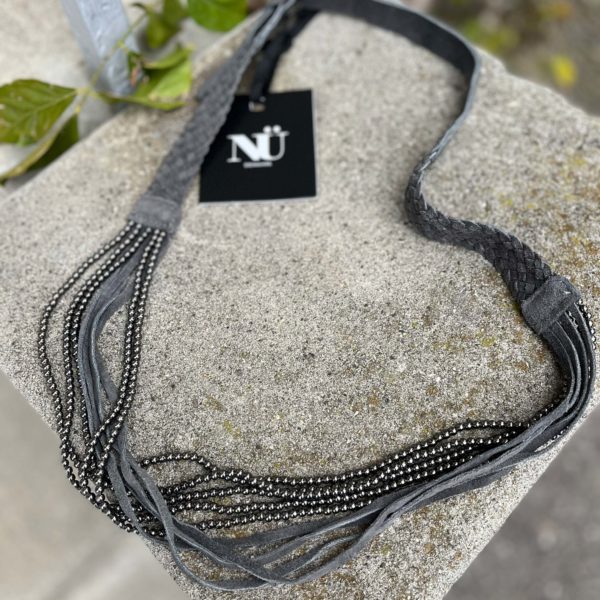 Collier Nü