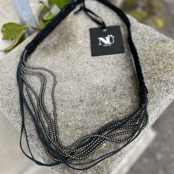 Collier Nü